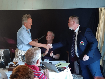 Certificate presentation